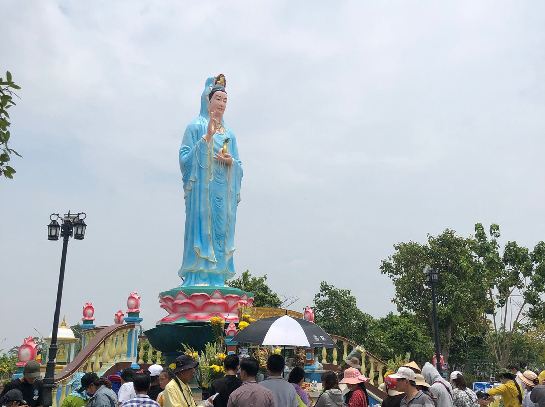 Quan Am Phat Dai Temple-Bac Lieu必去景点