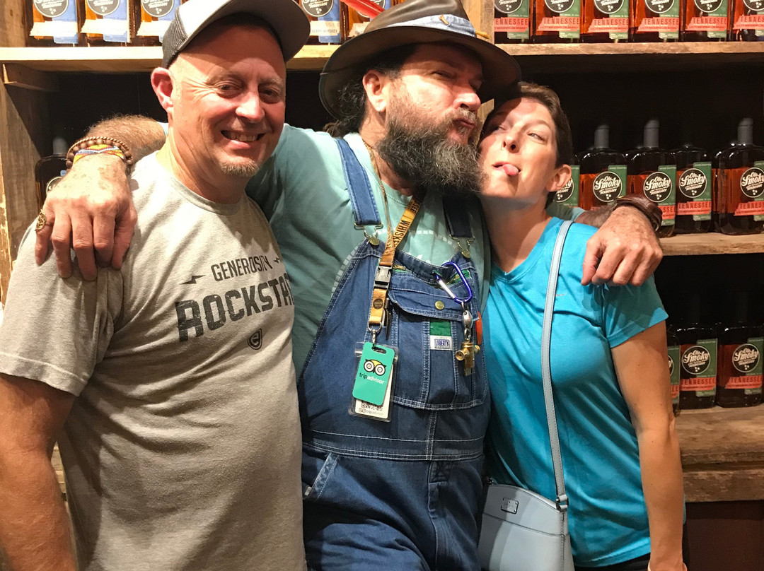 Ole Smoky Whiskey Barrelhouse-盖林柏格必去景点