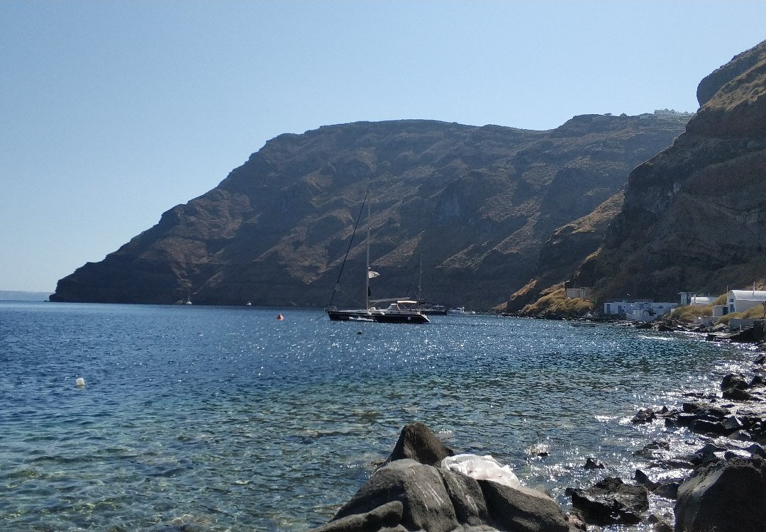 Adonis Traditional Boat Tours景点图片