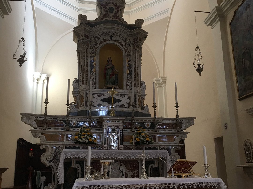 Chiesa Santa Barbara-Senorbi必去景点