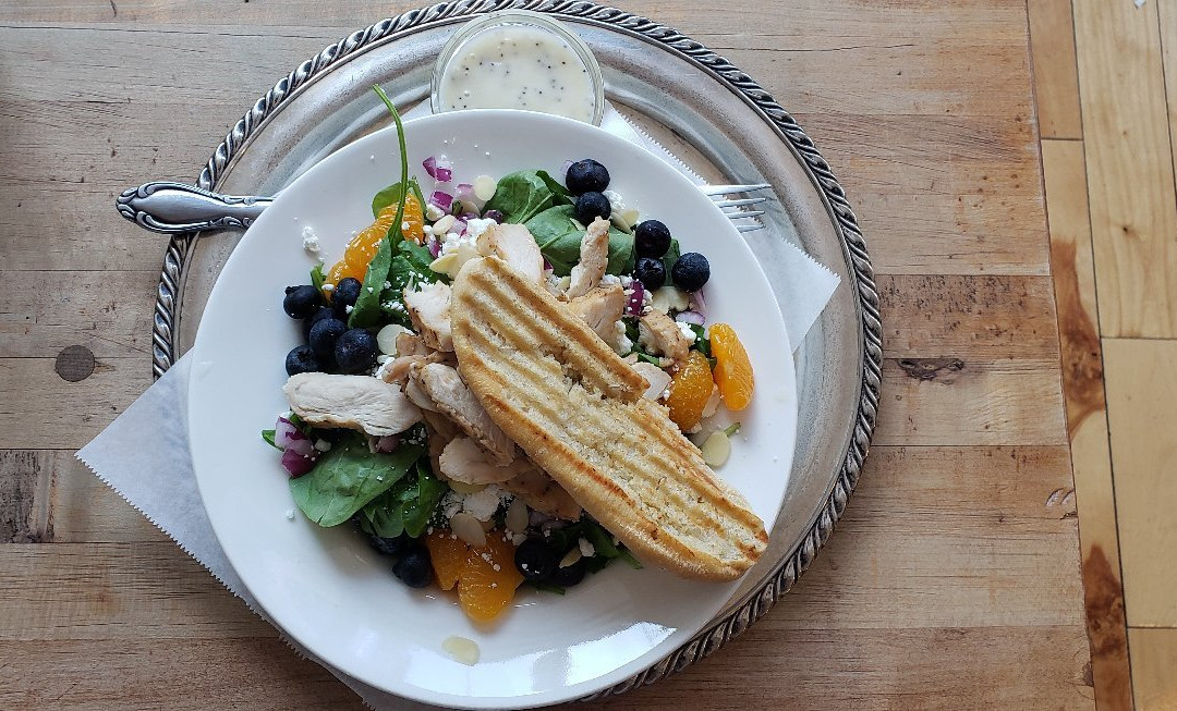 Middleport餐馆和美食-Alternative Grounds Caffe