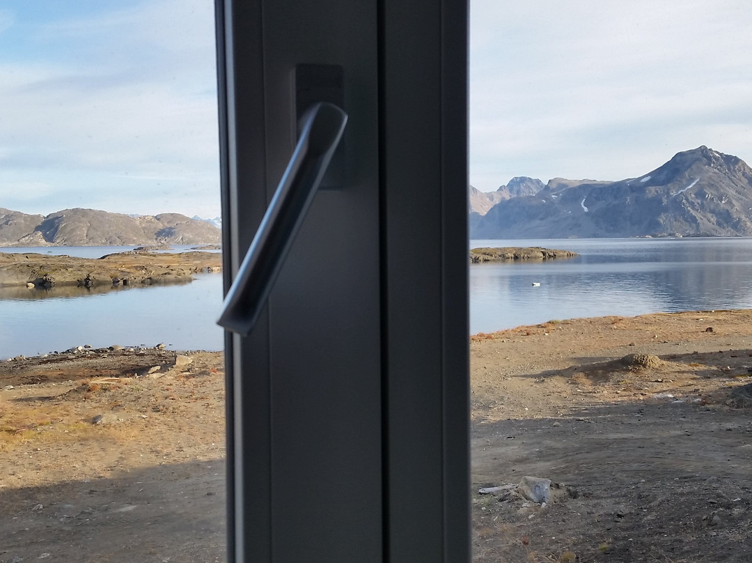 库鲁苏克酒店主图