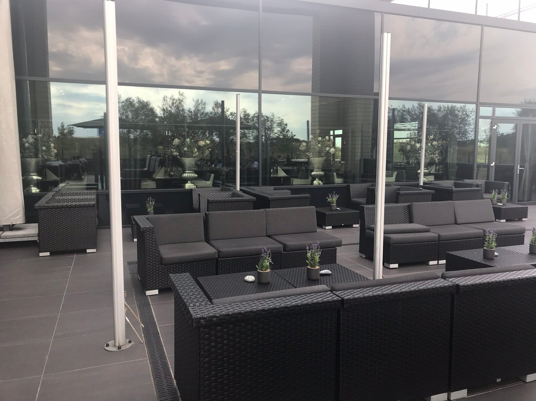 凡德瓦克酒店主图