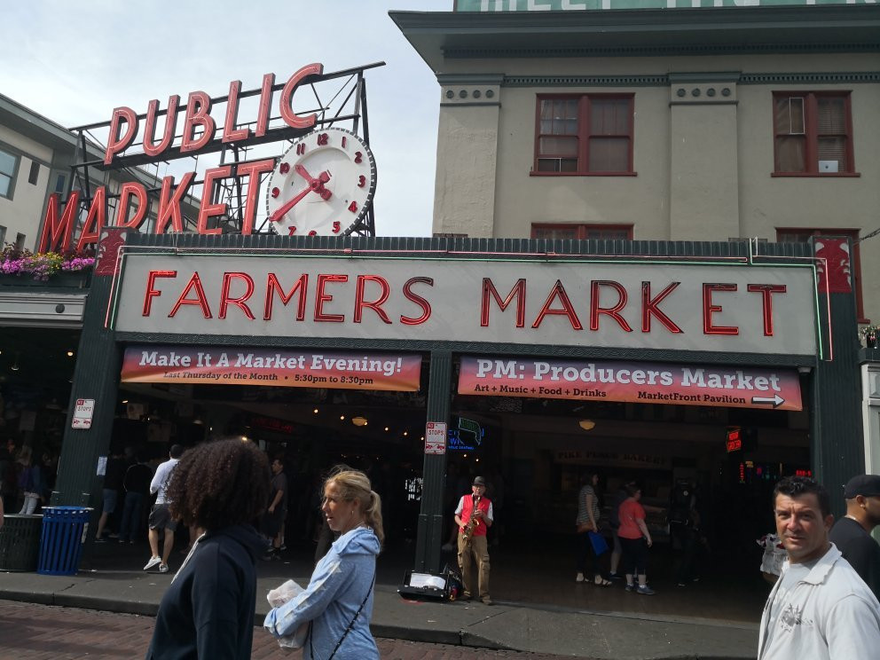 West Seattle Farmers Market景点图片