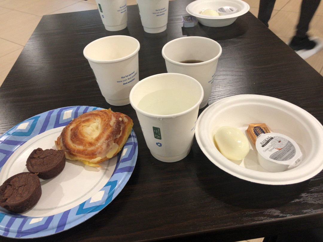 托伦斯豪生酒店主图