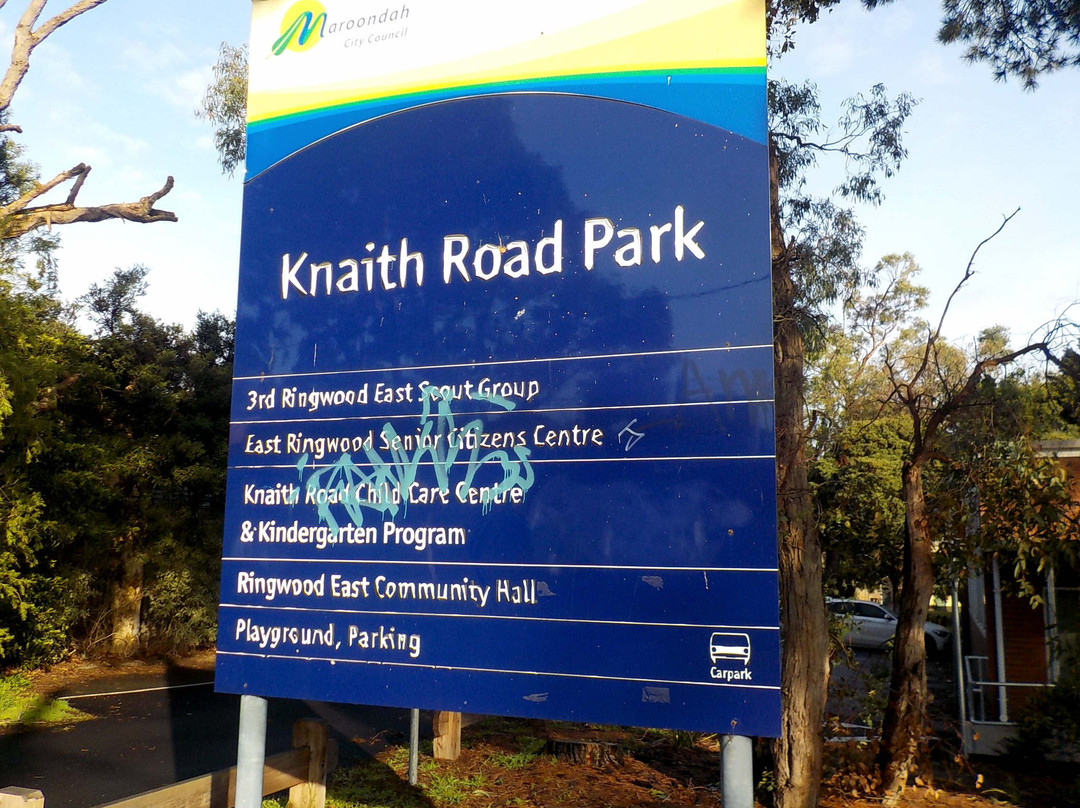 Knaith Road Reserve景点图片