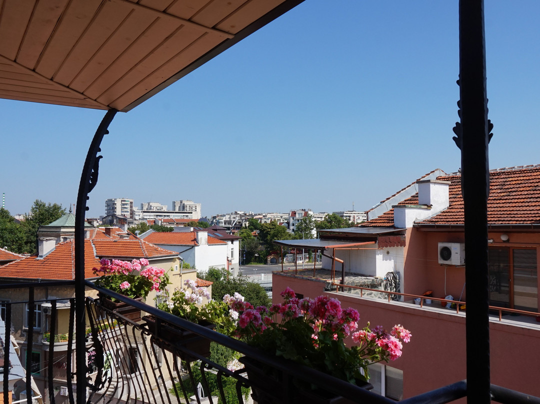 8 1/2 Art Guest House主图