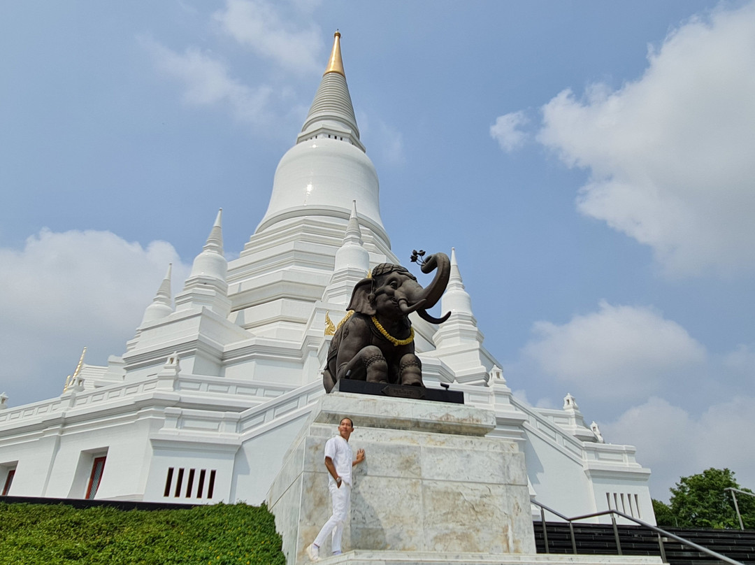 Phra Chedi Thammasingha Burajriyanusorn