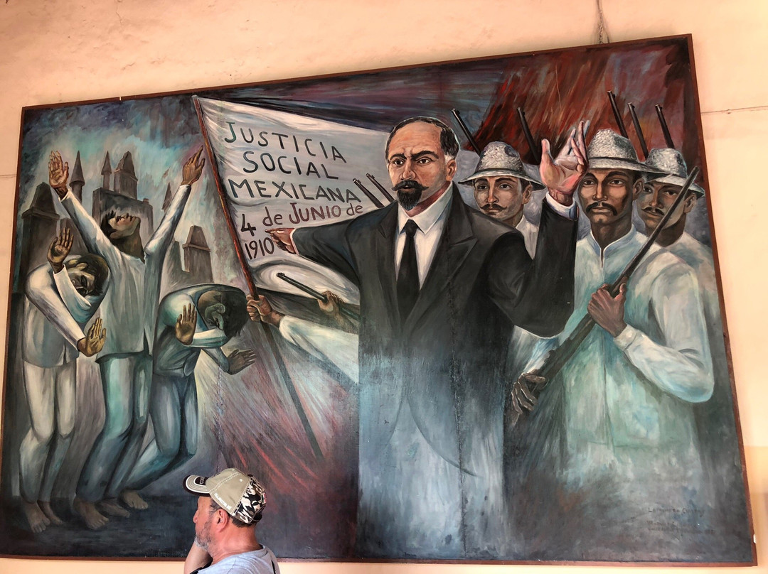 Palacio Municipal-巴利亚多利德必去景点