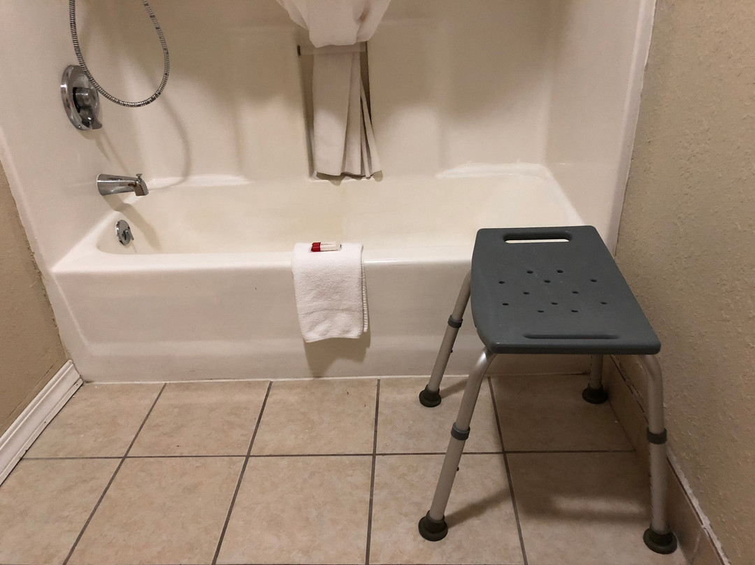 Days Inn by Wyndham Salina I-70主图