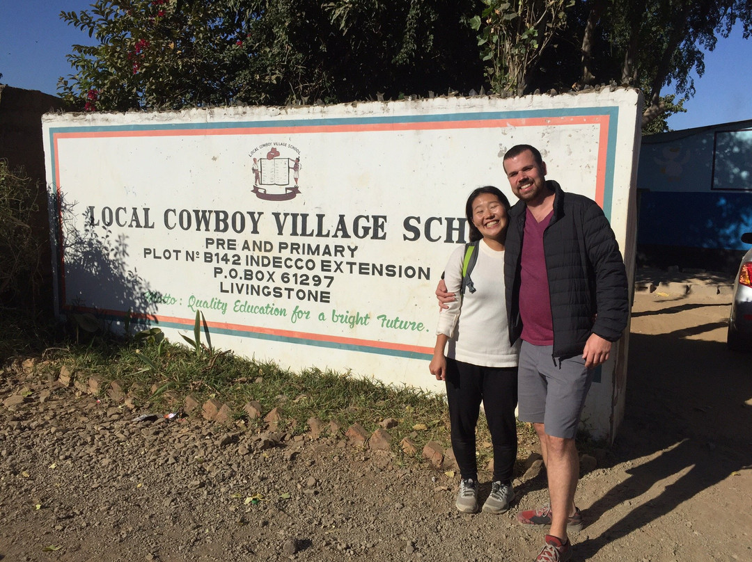 Local Cowboy Cycle Tours-李文斯顿必去景点
