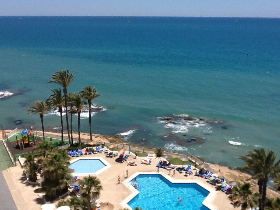 拉泽尼尔瑟弗格朗普酒店主图