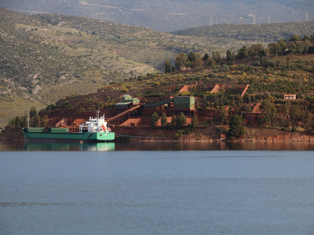 特洛卡德罗酒店主图