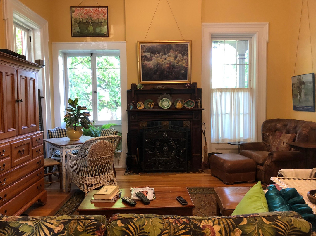 The Belvedere Inn Bed & Breakfast主图