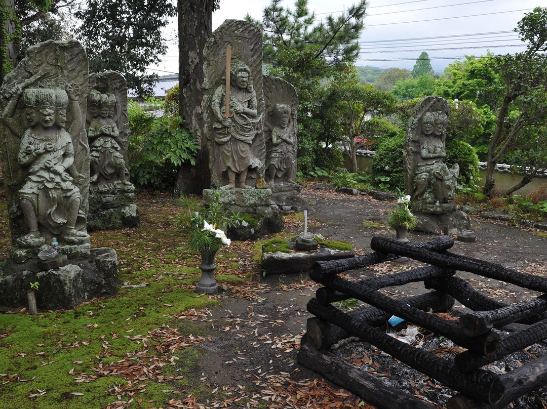 Usamiya Dairakuji Temple景点图片