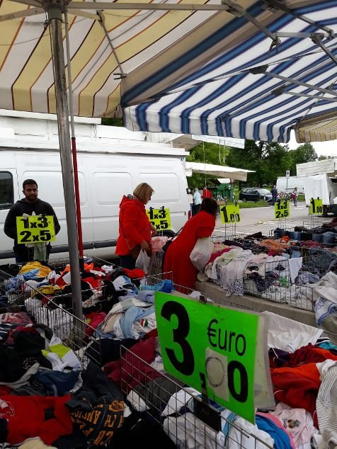 Mercato Tradizionale景点图片