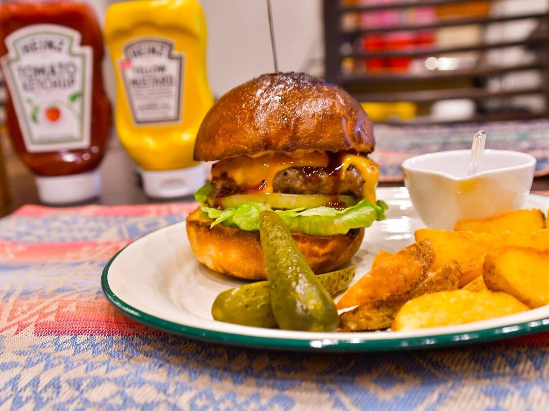 354 キャンパーズバーガー