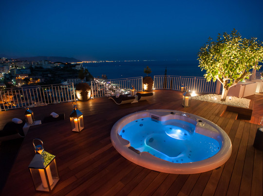 ReiTours, tailor made itineraries in Campania-萨勒诺必去景点