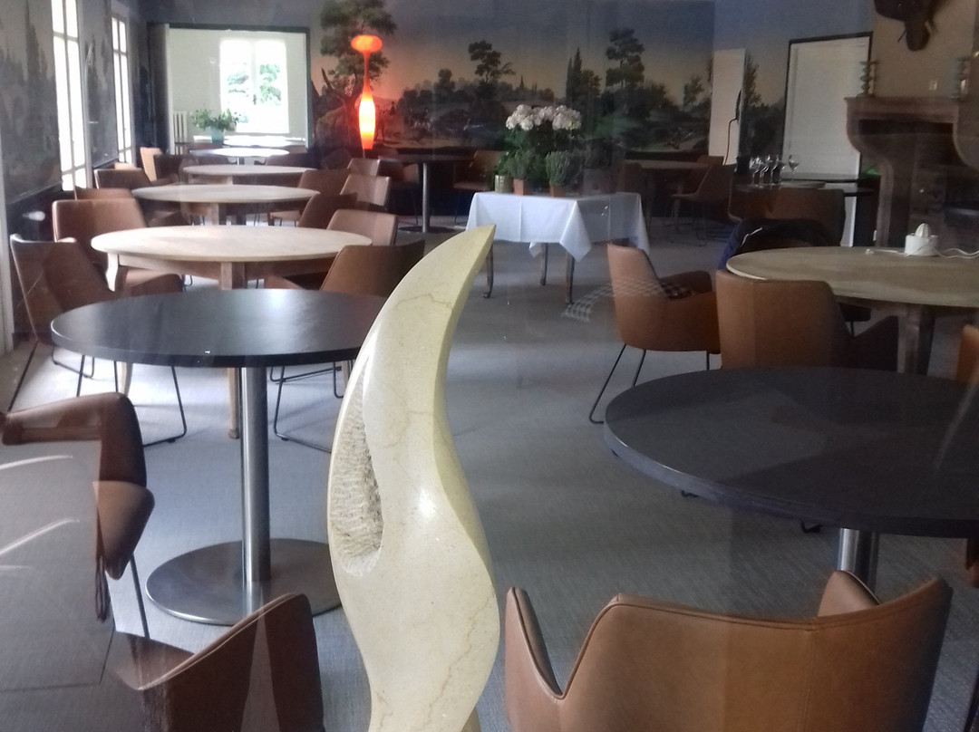 户彻特酒店主图