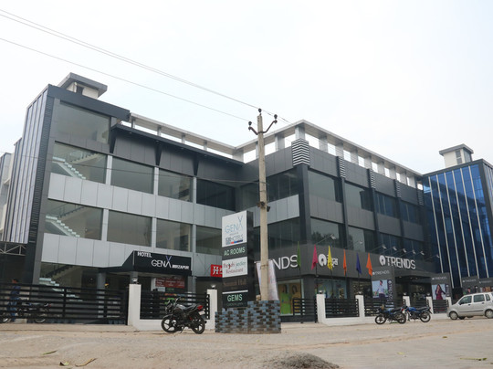 Bhadohi酒店住宿-GenX Mirzapur