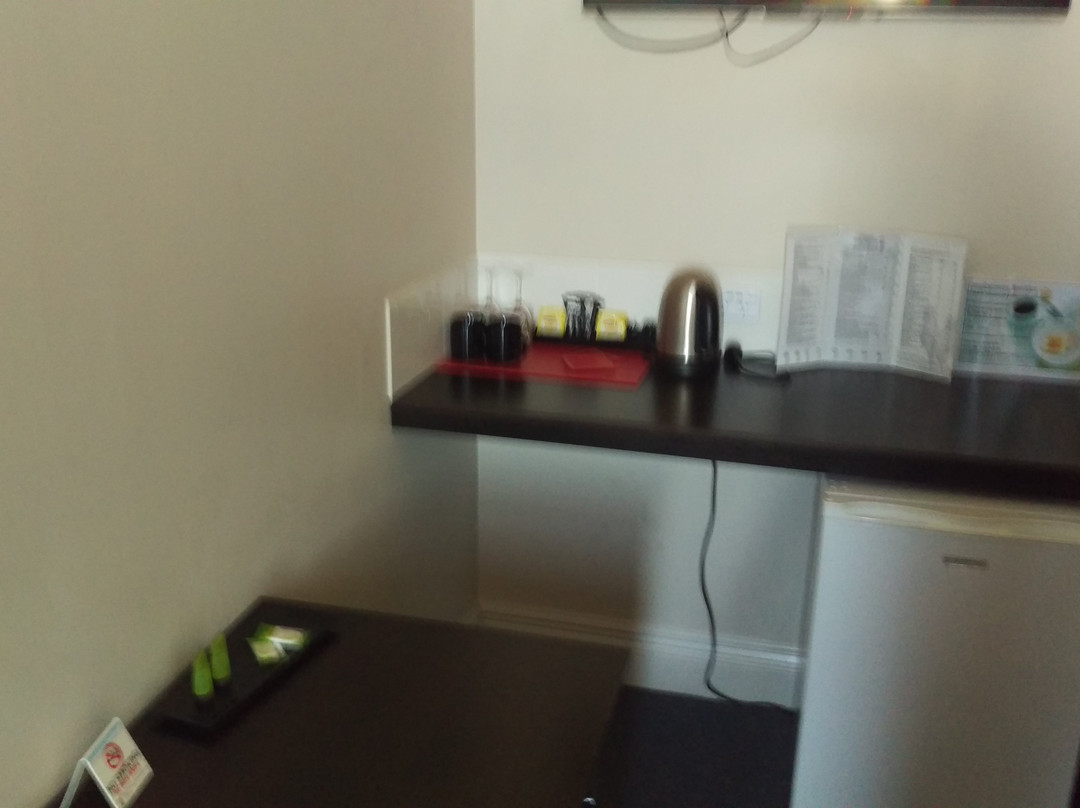 Nightcap at Federal Hotel主图