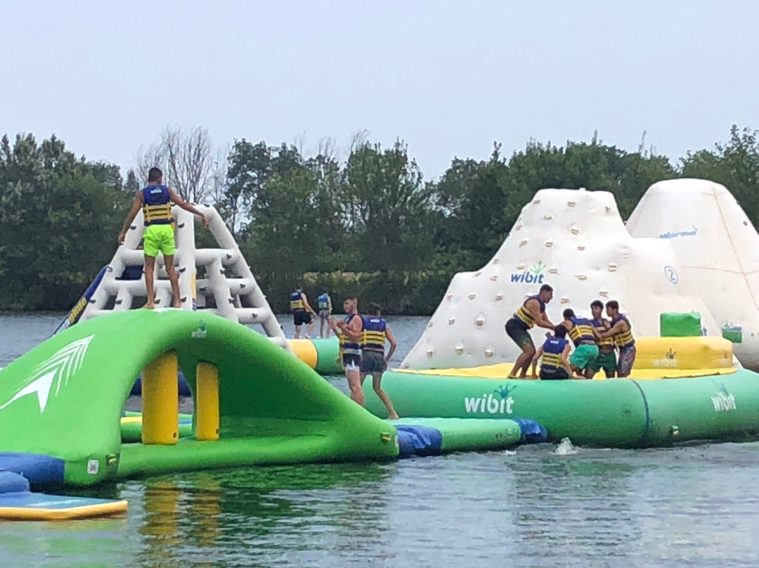 Waterworld Parc Aquatique Gonflable-Puget-sur-Argens必去景点