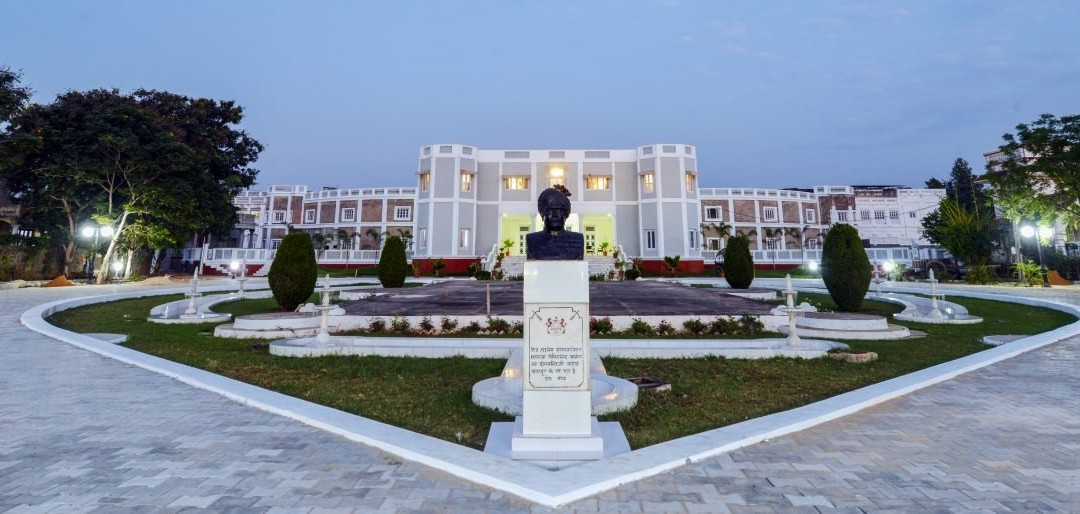 Dowlat Villas Palace主图