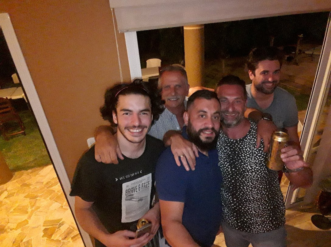 Chaglasian Wine & Suite主图