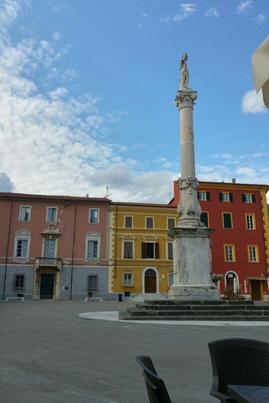 Piazza Mercurio-马萨必去景点