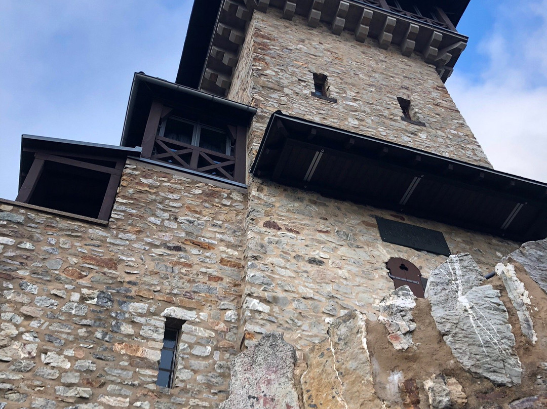 Herzbergturm-巴特洪堡必去景点