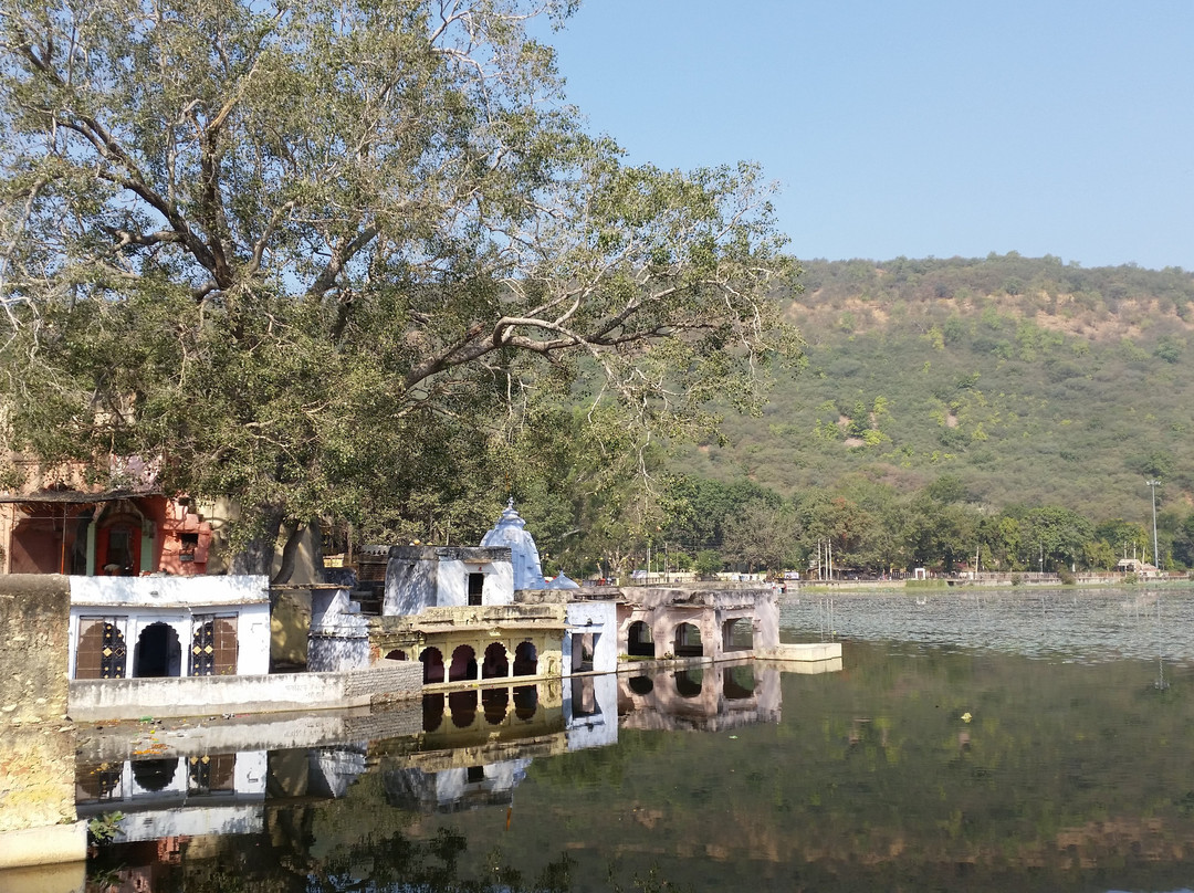 Jait Sagar Lake景点图片