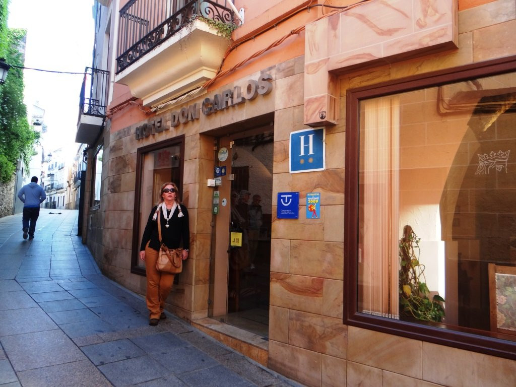 Hotel Don Carlos Caceres主图
