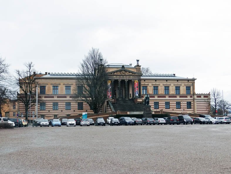 Denkmal Paul Friedrich-什未林必去景点