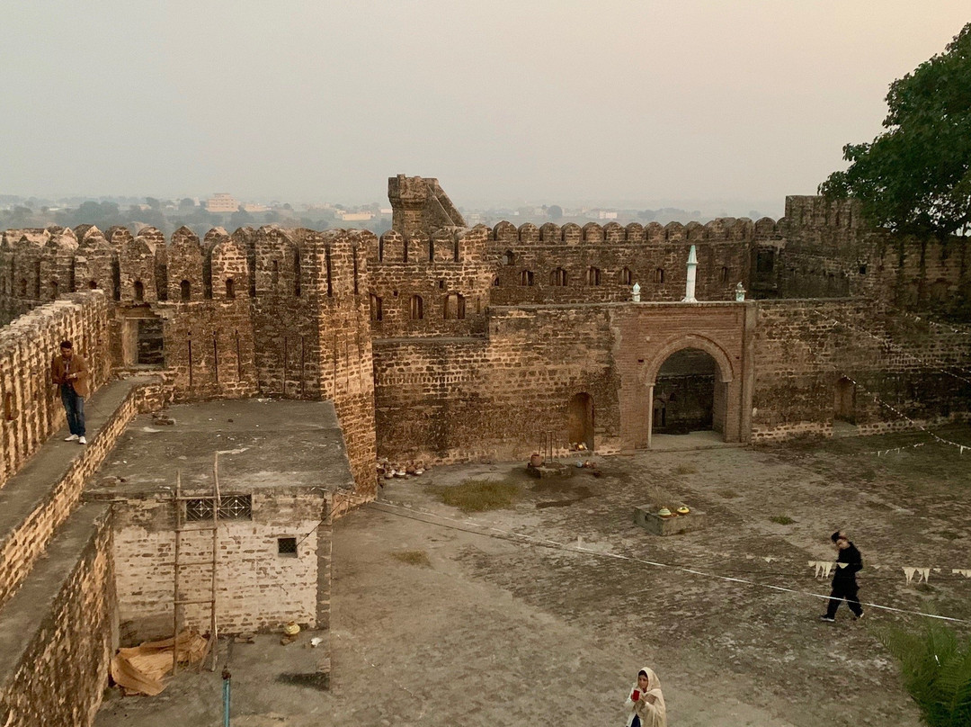 拉瓦尔品第旅游景点-Sangni Fort