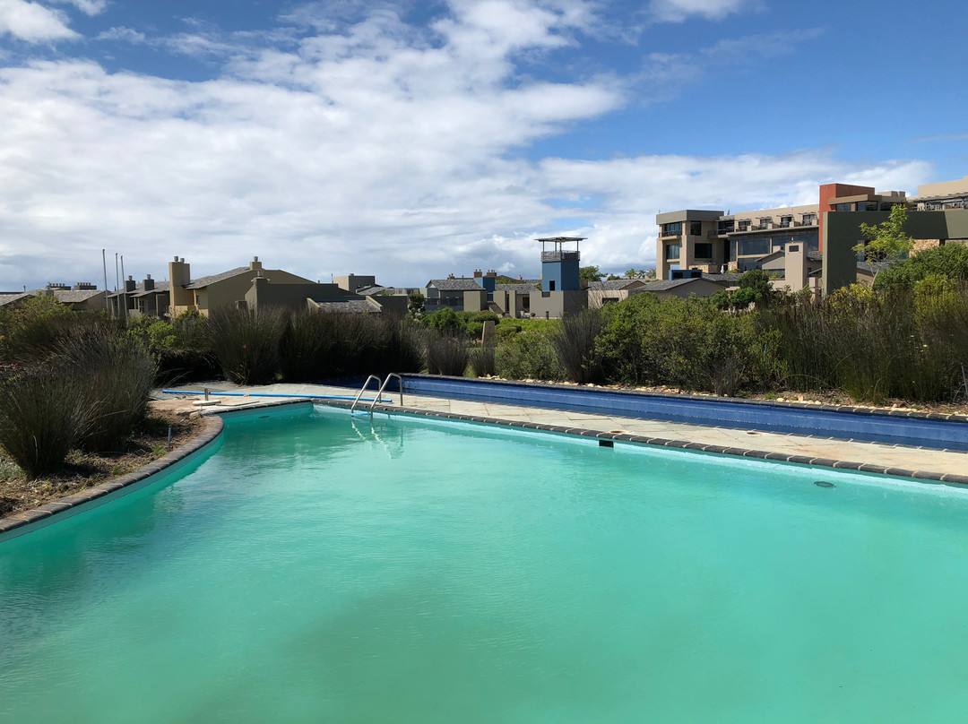 凯悦丽晶欧巴高尔夫温泉度假村主图