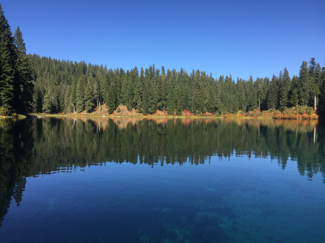 Clear Lake-Sisters必去景点