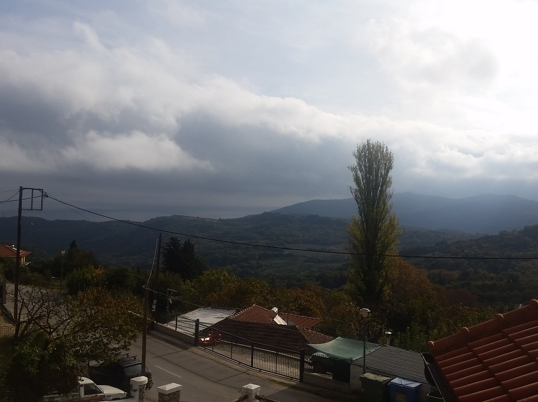 Eos Traditional Guesthouse主图