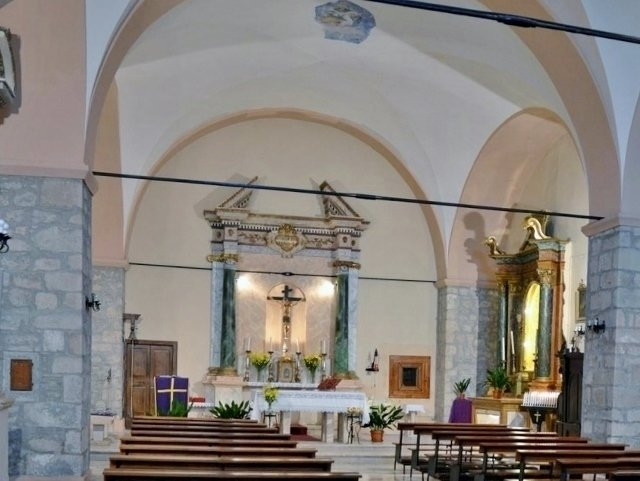 Chiesa della Santa Croce di Pescara del Tronto景点图片