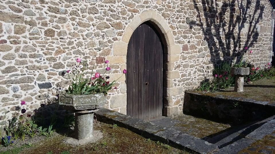 Vieille Eglise de Saint Lunaire景点图片