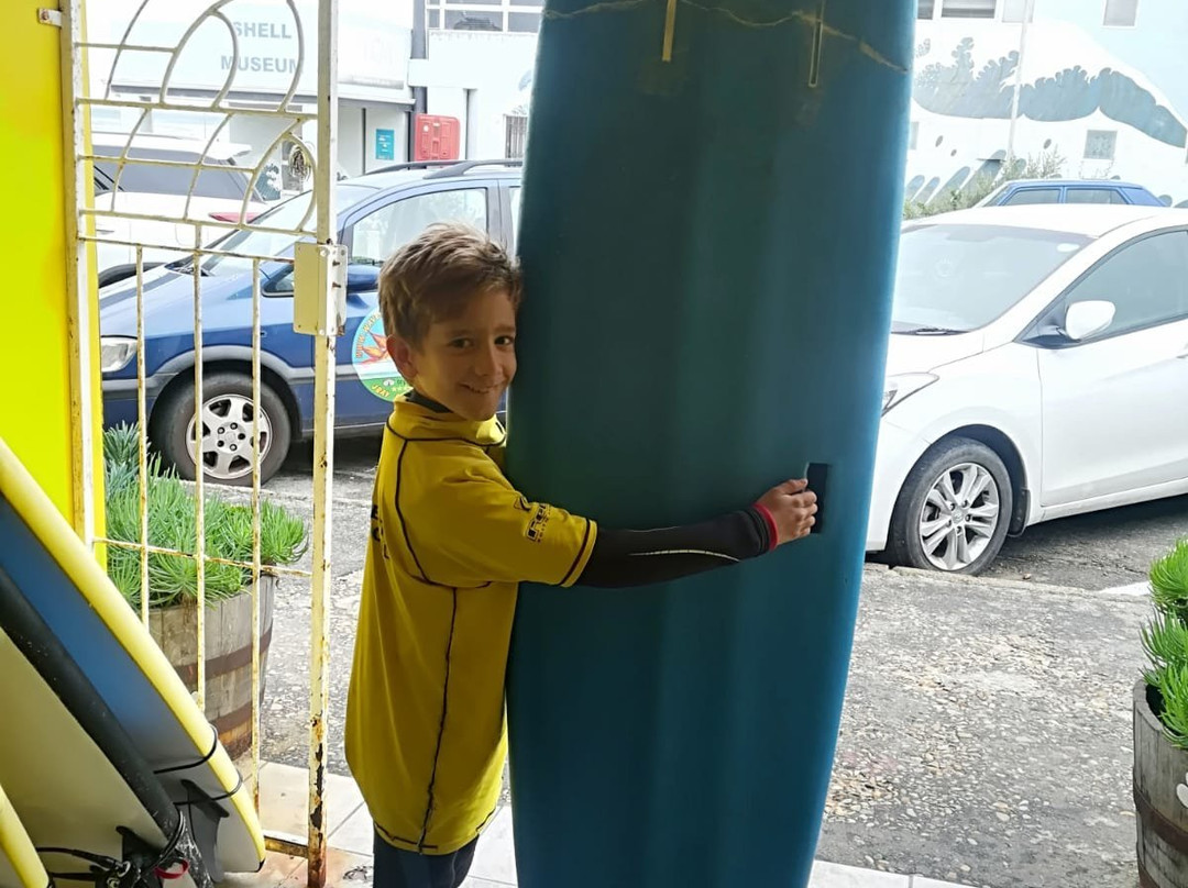 Wavecrest Surf School-杰佛瑞湾必去景点