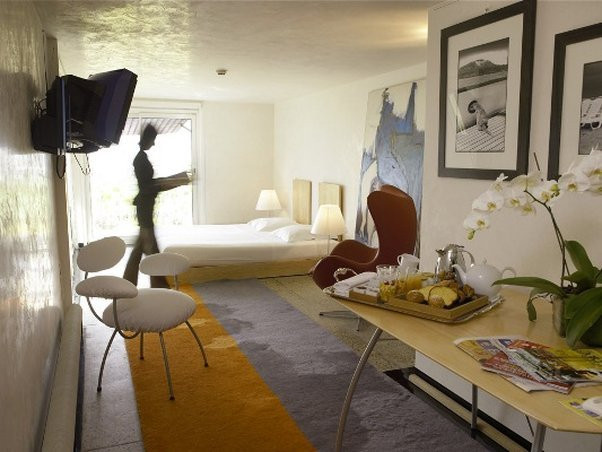 Hotel Hauterive主图