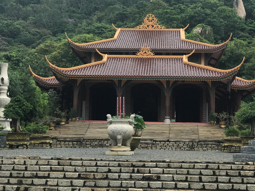 Monkey Pagoda-头顿必去景点