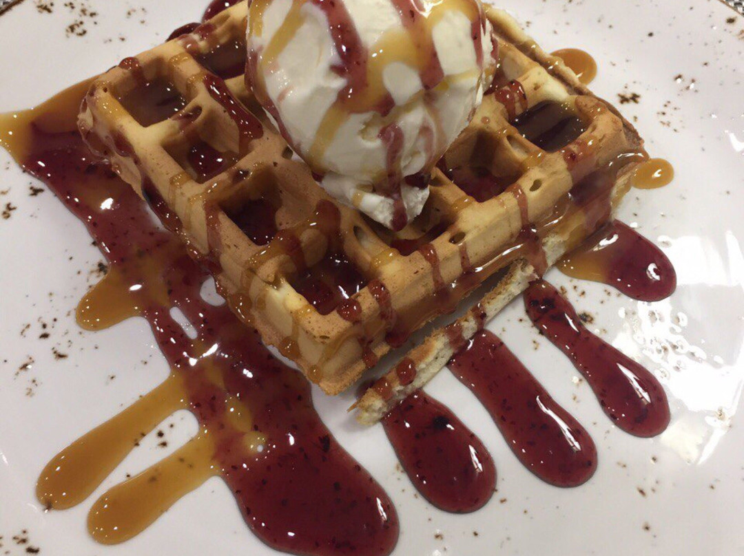 Shadeyka餐馆和美食-Avinon