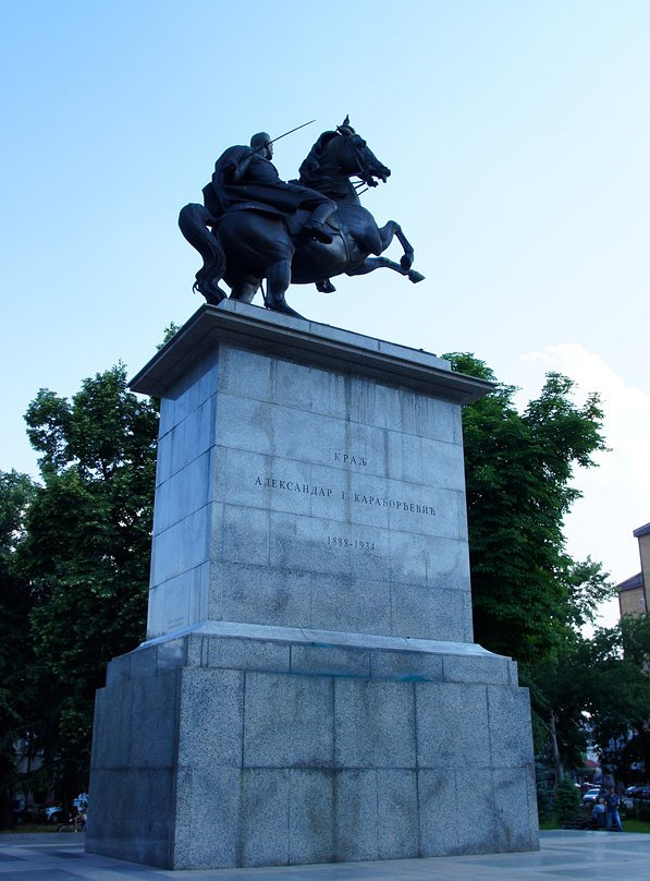 King Aleksandar Monument-Nis必去景点