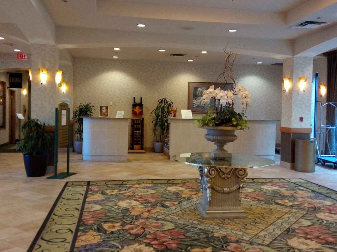 北温哥华假日套房酒店主图