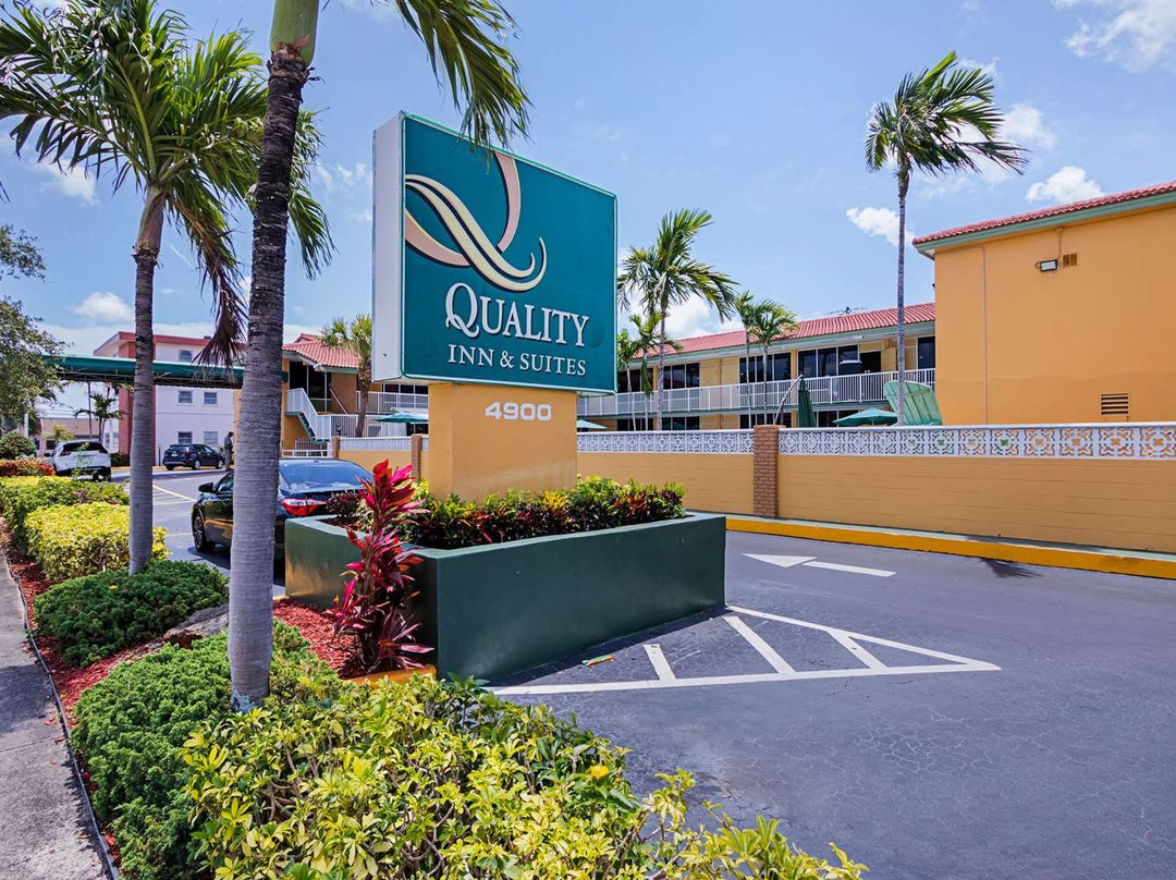 Quality Inn & Suites Airport Cruise Port Hollywood主图