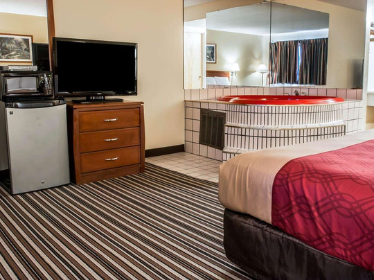 Econo Lodge Paw Paw主图