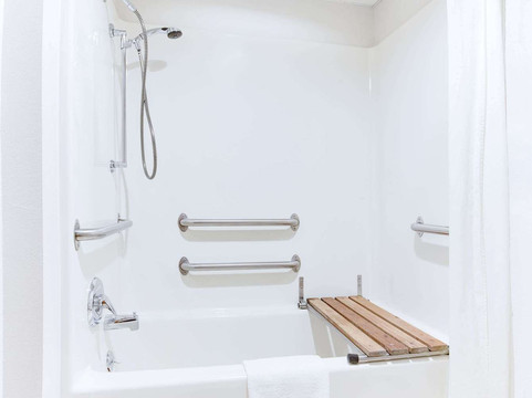 奥尔温速8酒店主图