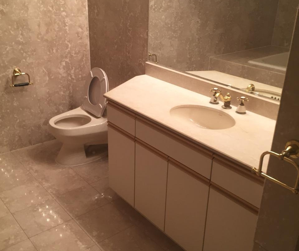 Ladera Tower Guam主图