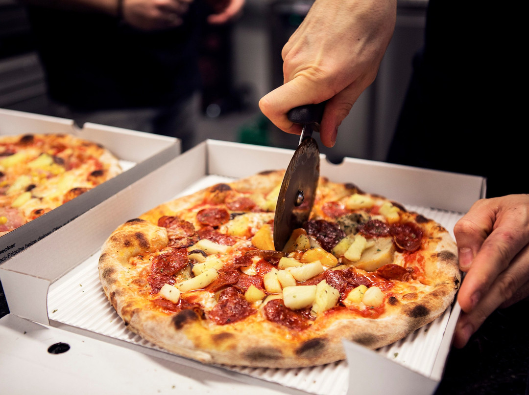 dieci Pizza Kurier Muttenz